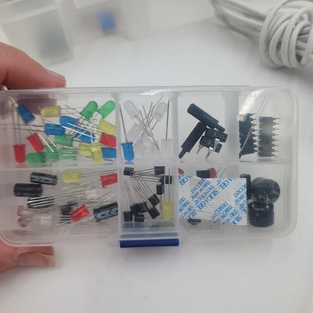 Elegoo Mega 2560 Most Complete Starter‎ Kit & 37 Sensor Kit V2.0 for Arduino